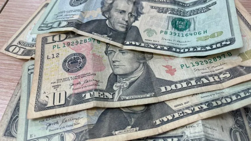 Dólar oficial se mantiene en alza: Así se cotizó este 21Ago