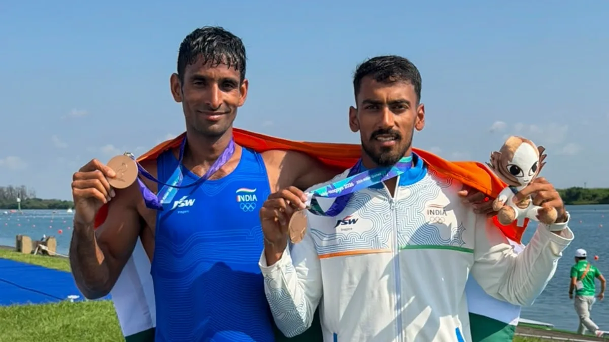 In fear of being called anti-national, Indian rowers race against will at Asian Games