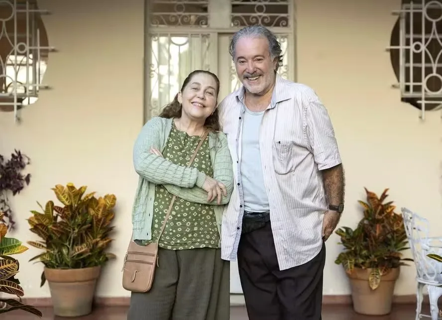 Pai e filha em ‘Quem Ama Cuida’, Tony Ramos e Isabela Garcia já foram casal em novela