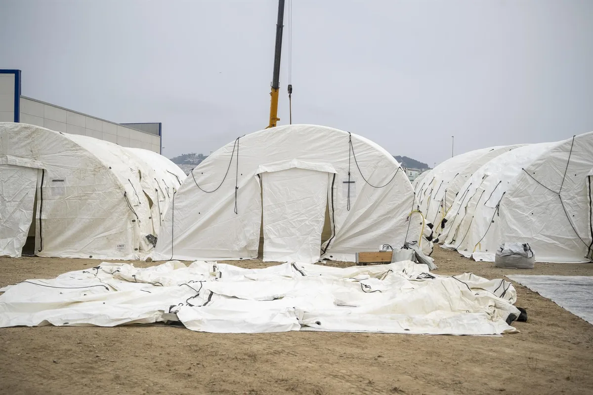 La Audiencia Nacional reclama al Gobierno los expedientes del campamento del puerto Ceuta, instalado y ocupado ya pese al recurso de la Policía por riesgos de seguridad