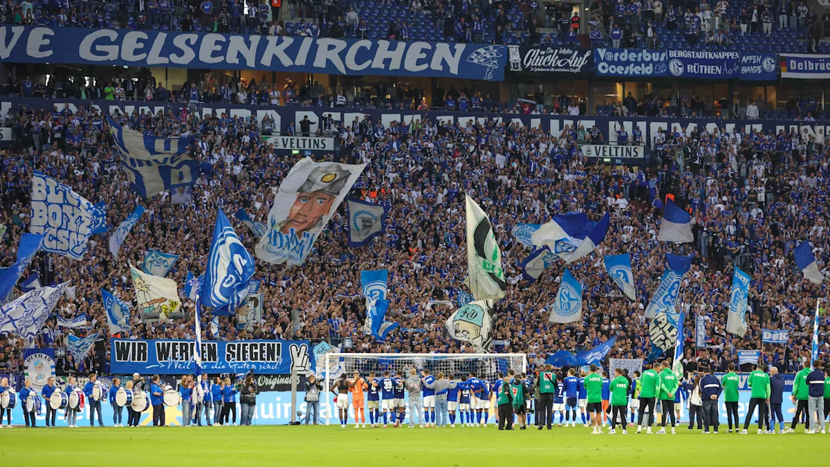 Kuriose Aktion - Schalke stichelt gegen den BVB