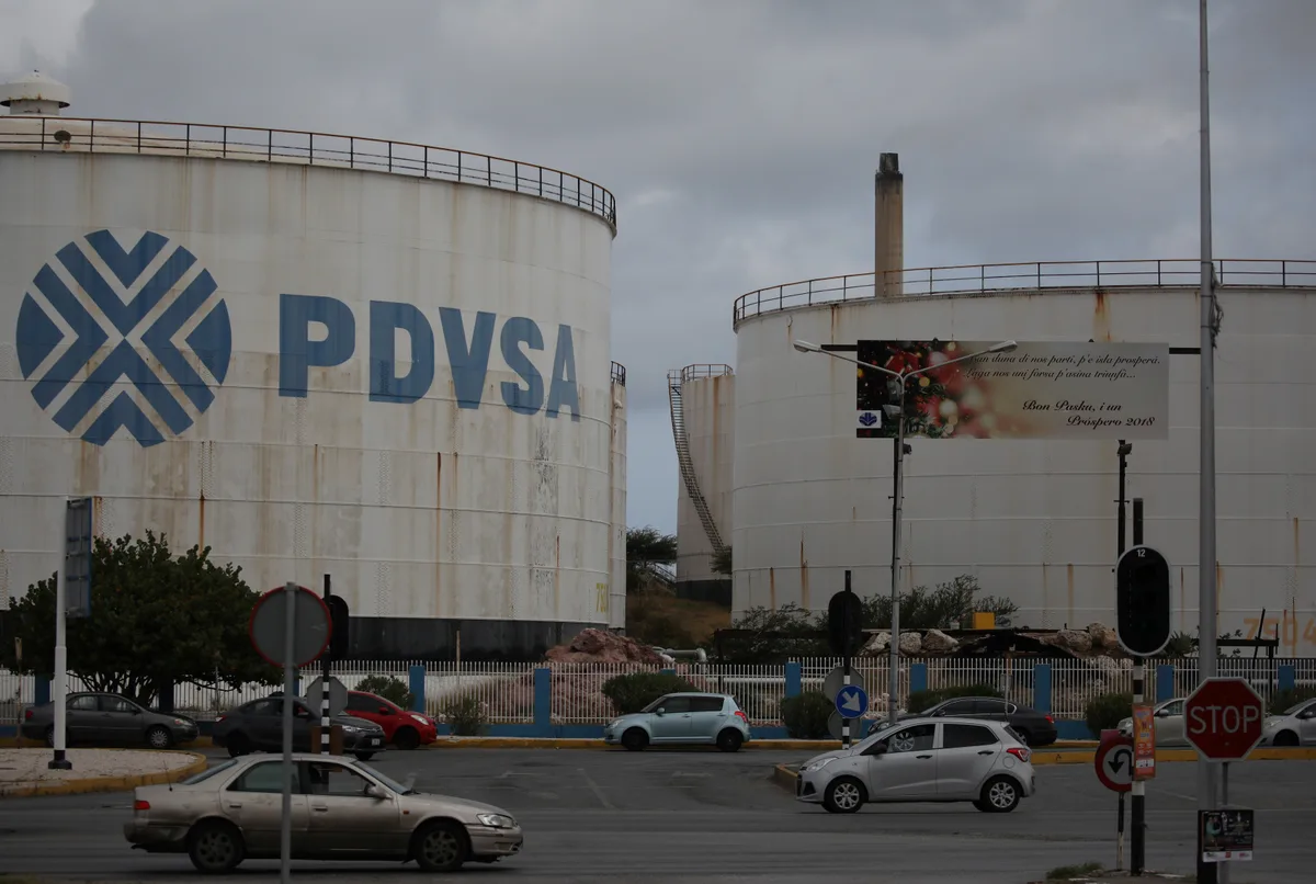 Trump anuncia acordo que garante aos EUA controle de mais de 65 bilhões de barris de petróleo em reservas da Venezuela