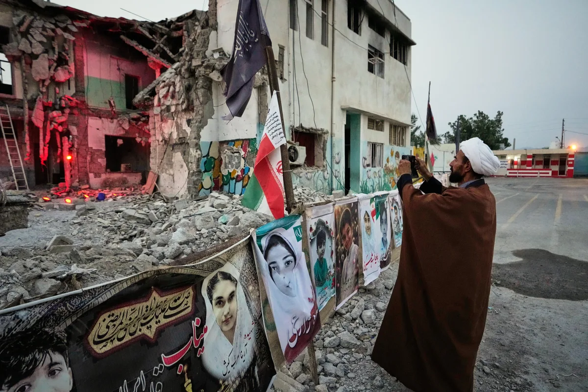 Expertos respaldados por la ONU afirman que existen posibles crímenes de guerra de EU en ataques a Irán