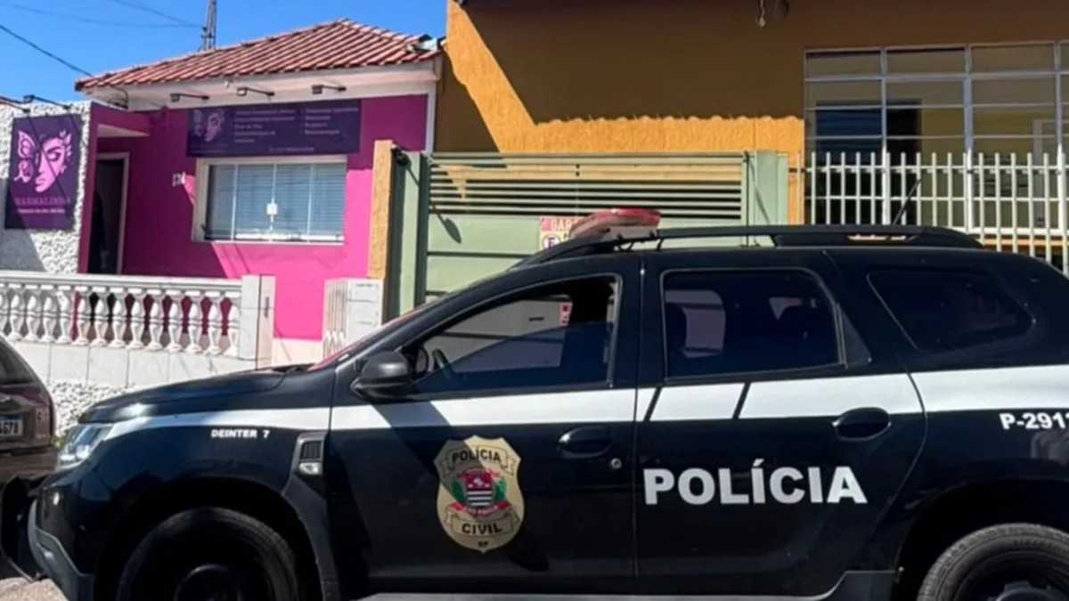 Clínica de estética é interditada por falta de registro profissional em Mairinque