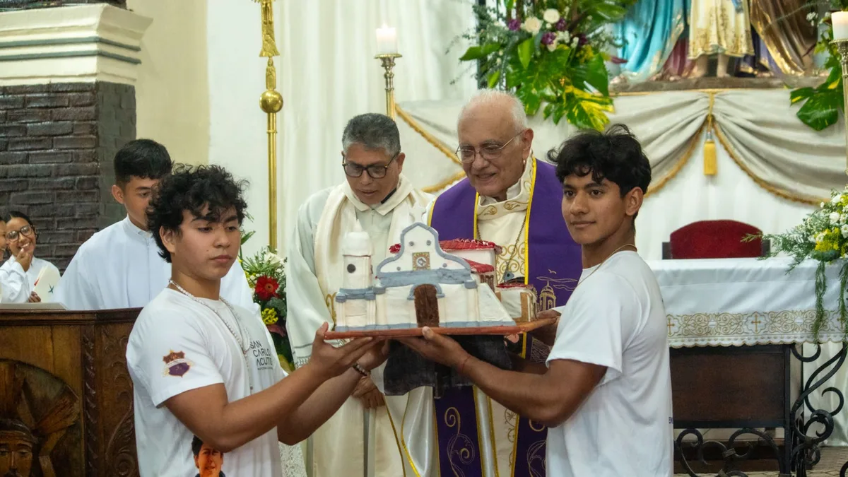 Cardenal Baltazar Porras visitó el Santuario de El Nazareno de Los Rastrojos en su 18 aniversario #21Sep