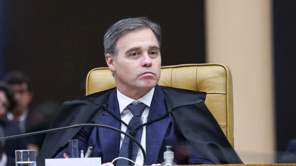 Mendonça chama STF de “ápice do poder” e relata “muita infelicidade” na Corte