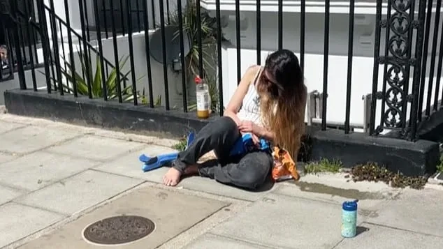 Royal Passed Out on Street With Toddler After Cocaine Binge