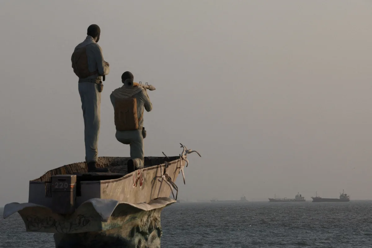 El estrecho de Ormuz tras seis meses de guerra: bloqueo, drones y barcos fantasma