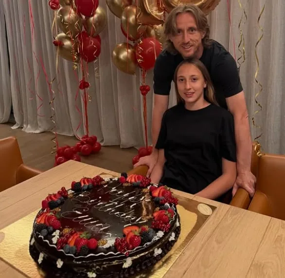 De padres a hijas: Ema Modric llega al cadete del Real Madrid