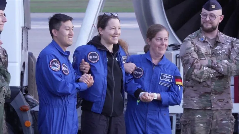 “On n'est pas prêts pour aller sur Mars”: pourquoi Sophie Adenot appelle à "des ruptures technologiques" avant un voyage sur la planète rouge