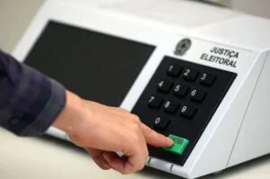 Inelegibilidade deve ser aferida na data da eleição, decide TRE-AP