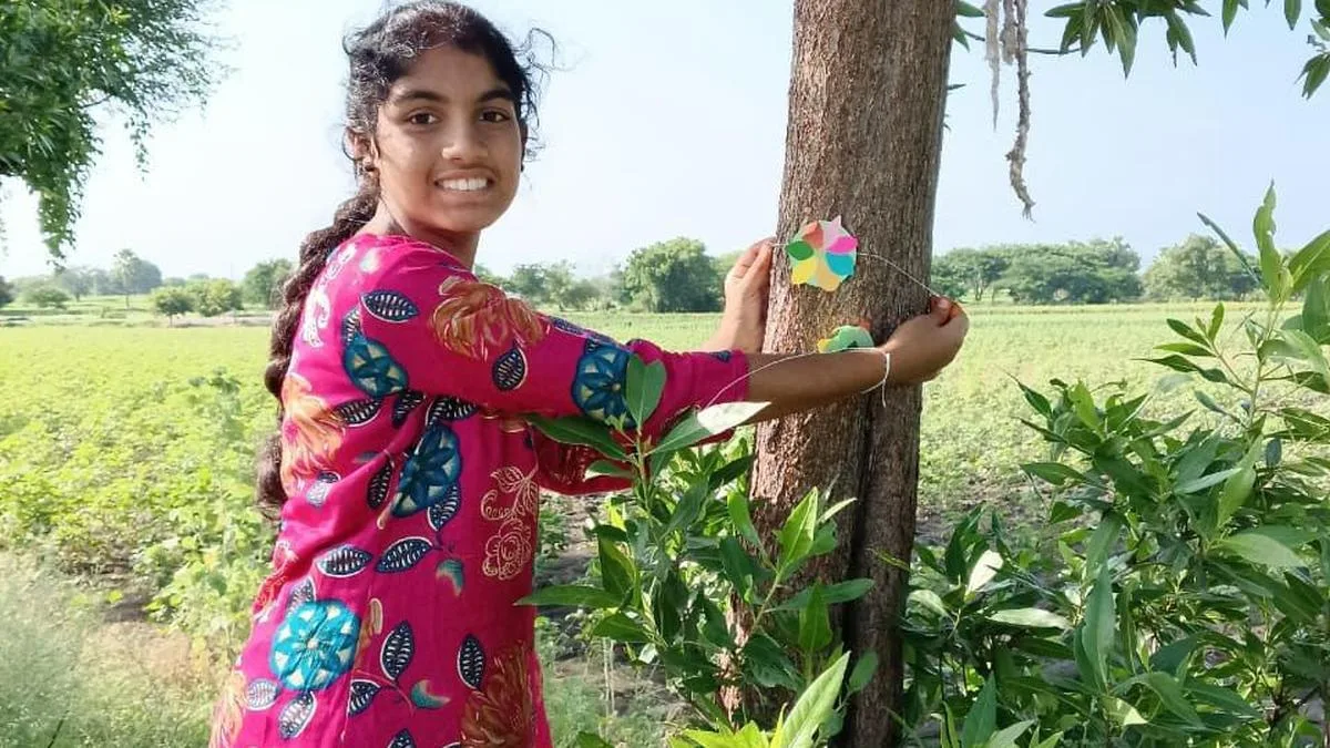 Class VII student celebrates Raksha Bandhan in an eco-friendly manner