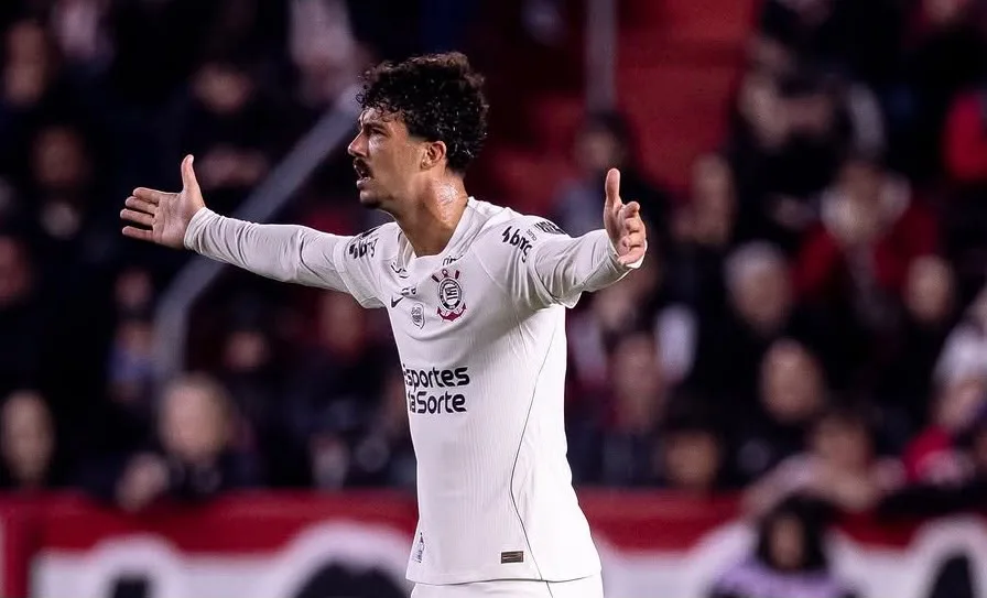 Corinthians dá adeus a semifinal da Libertadores após derrota em casa contra Estudiantes