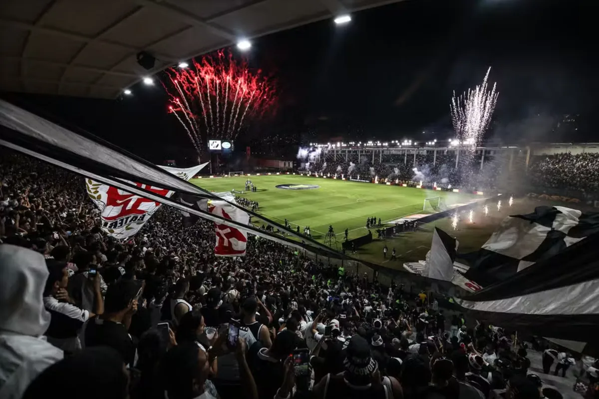 Clube da Série A avança por 90% da SAF em acordo de até R$ 3 bilhões
