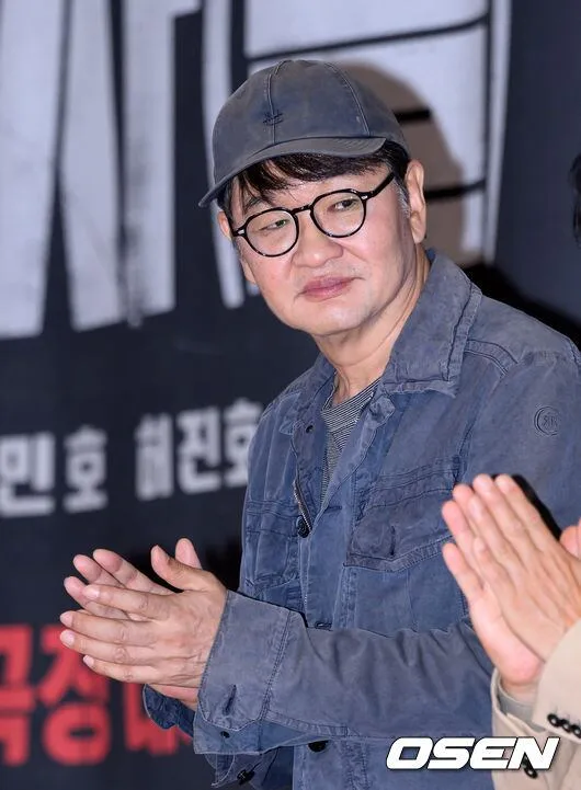 [사진]VIP 시사회 참석한 허진호 감독