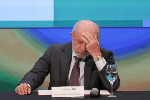 Após chamar de ‘pauta-bomba’, governo não deve questionar aposentadoria especial