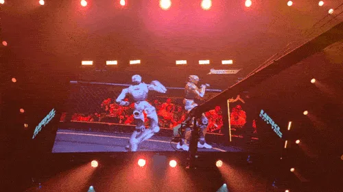 [르포] 피땀 대신 파편·불꽃…中휴머노이드 격투, UFC처럼 뜰까