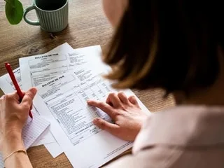 Salaires : quelles sont les perspectives de revalorisation en 2027, selon ce grand cabinet de recrutement ?