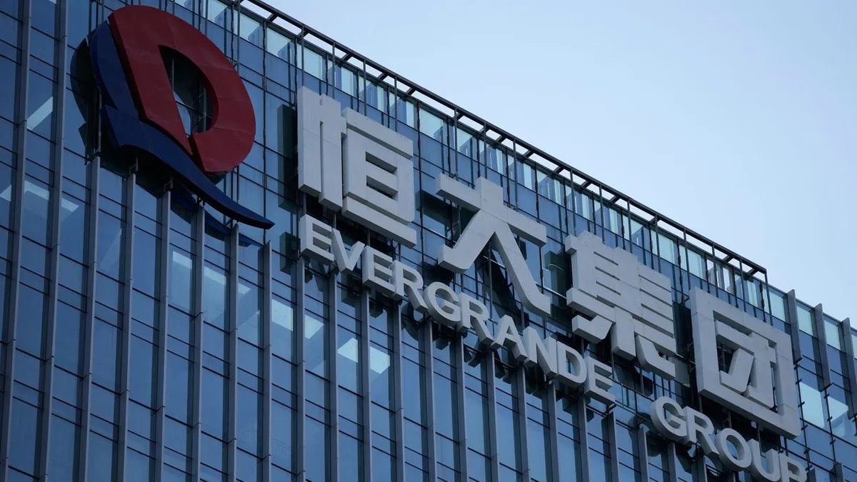 Immobilienkrise in China: Lebenslange Haft für Evergrande-Gründer
