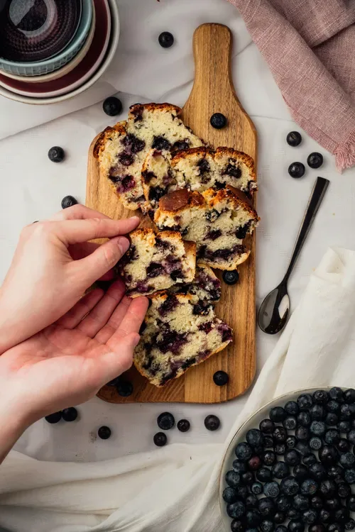 Blueberry and lemon loaf cake recipe for an easy tea-time treat