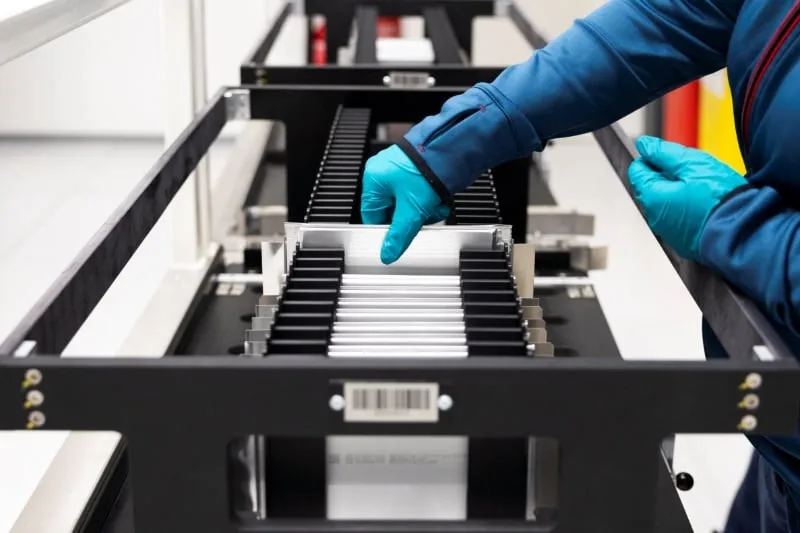 Desarrollan batería que se recarga en solo 3 minutos resiste más de 60.000 ciclos de carga