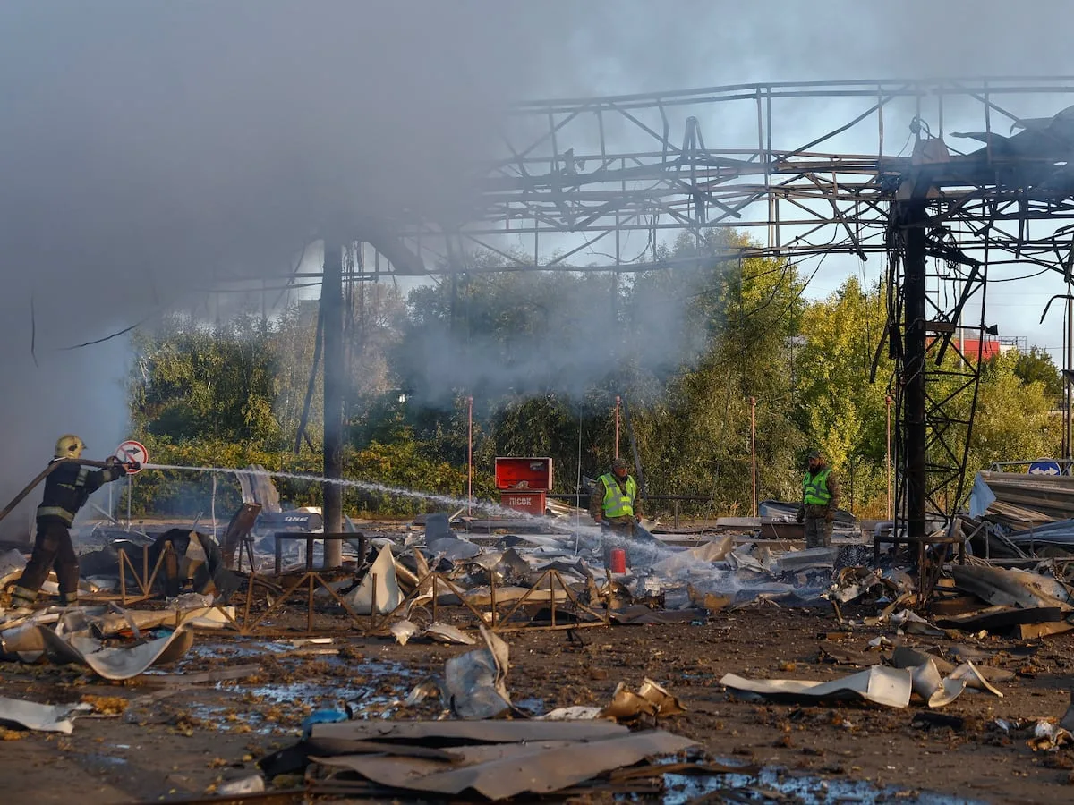 Russia pounds Kyiv with drone strikes after Zelensky-Trump talks