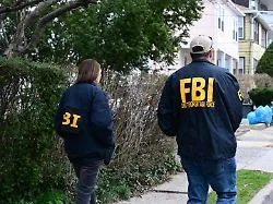 Kriminelle sind "beleidigt": Hacker wollen Daten Tausender FBI-Agenten erbeutet haben