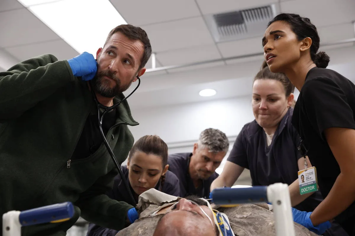 Emmy reconhece ter pouca diversidade em edição com 'The Pitt' e recorde de 'Hacks'