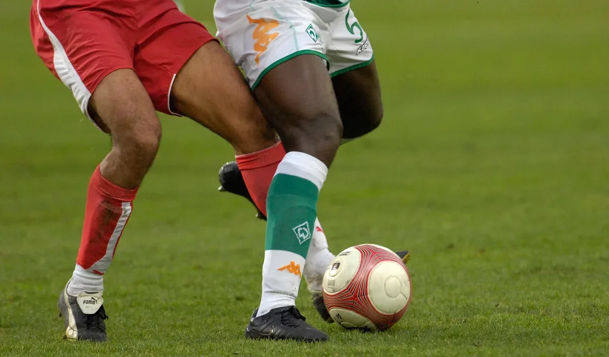 Futebol na TV hoje: confira as transmissões da terça-feira (22)