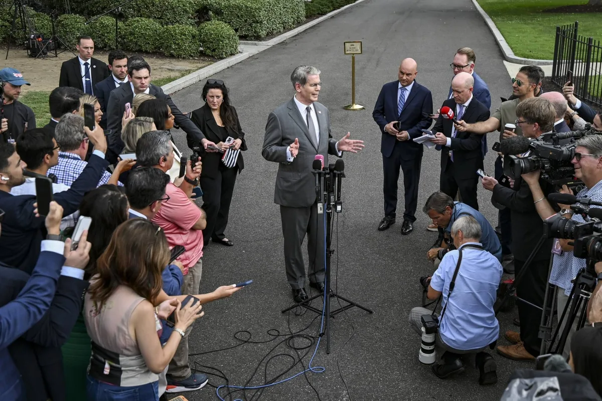 U.S. and Iran keep up hostile rhetoric ahead of new sanctions