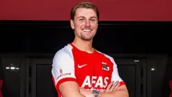 OFICIAL: quase foi reforço do Benfica em janeiro e agora muda-se para o AZ Alkmaar