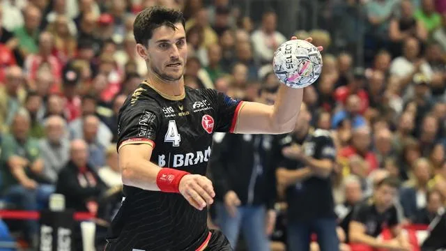 Handball-Bundesliga: Rückraumspieler Enderleit verlängert in Melsungen