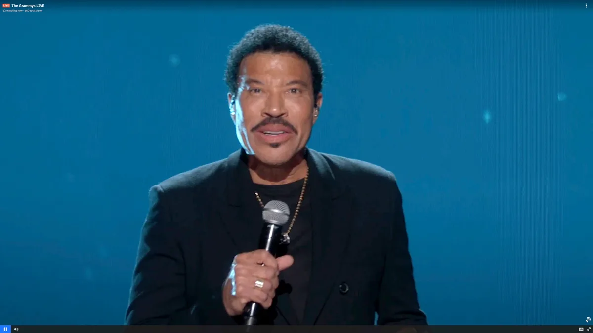 Lionel Richie hospitalizado por precaução após concerto