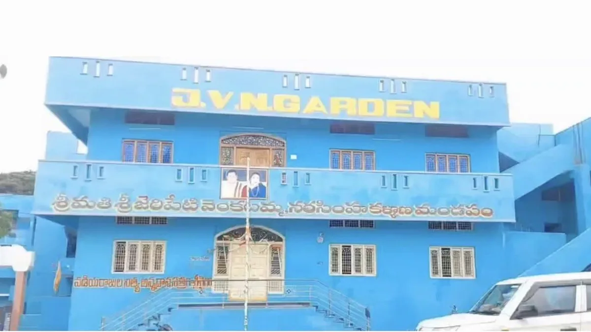 5 Of A Family Found Dead At Andhra Pradesh Lodge. Mass Suicide Suspected