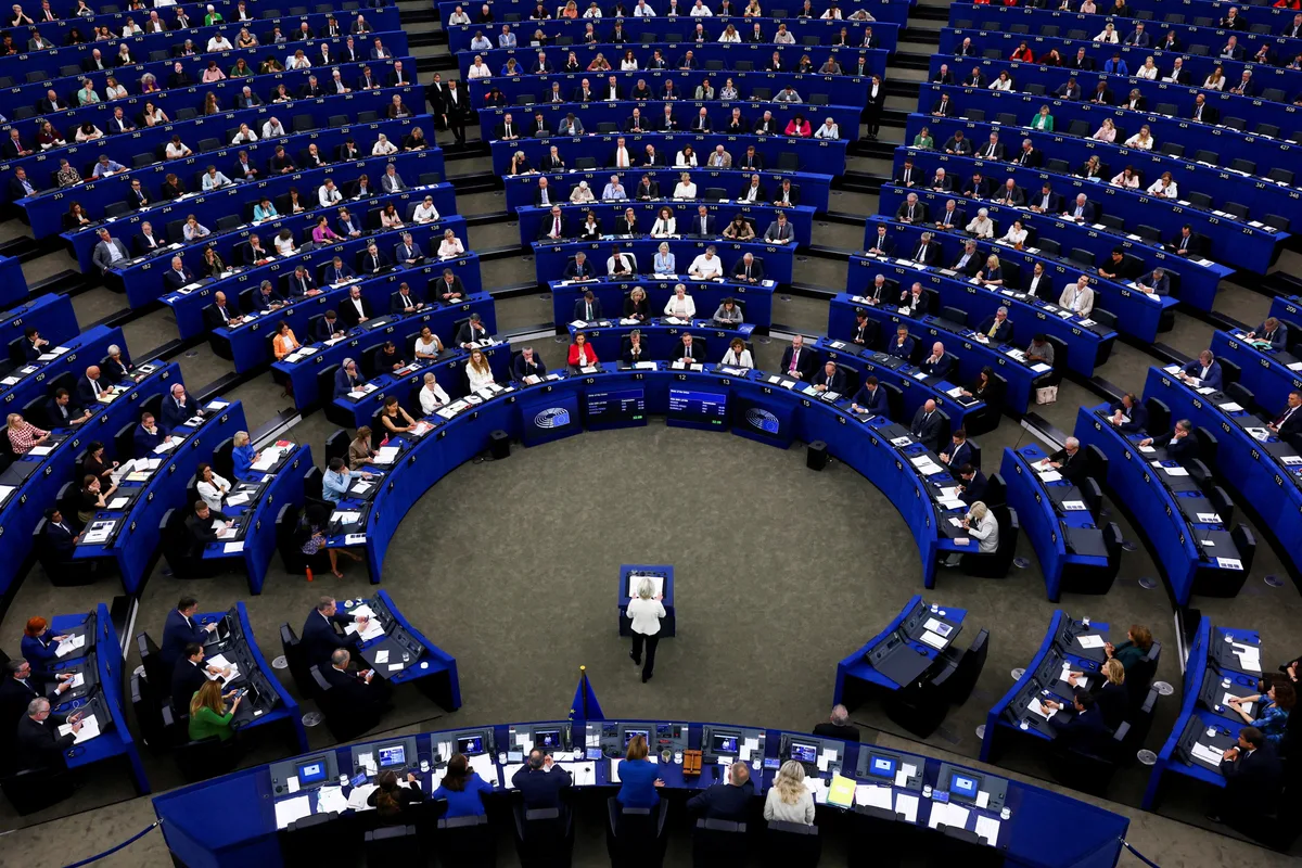 Los eurodiputados no consiguen un acuerdo para condenar la crisis en Ceuta: hay siete propuestas y 84 enmiendas porque el PP quiere colar más críticas al Gobierno