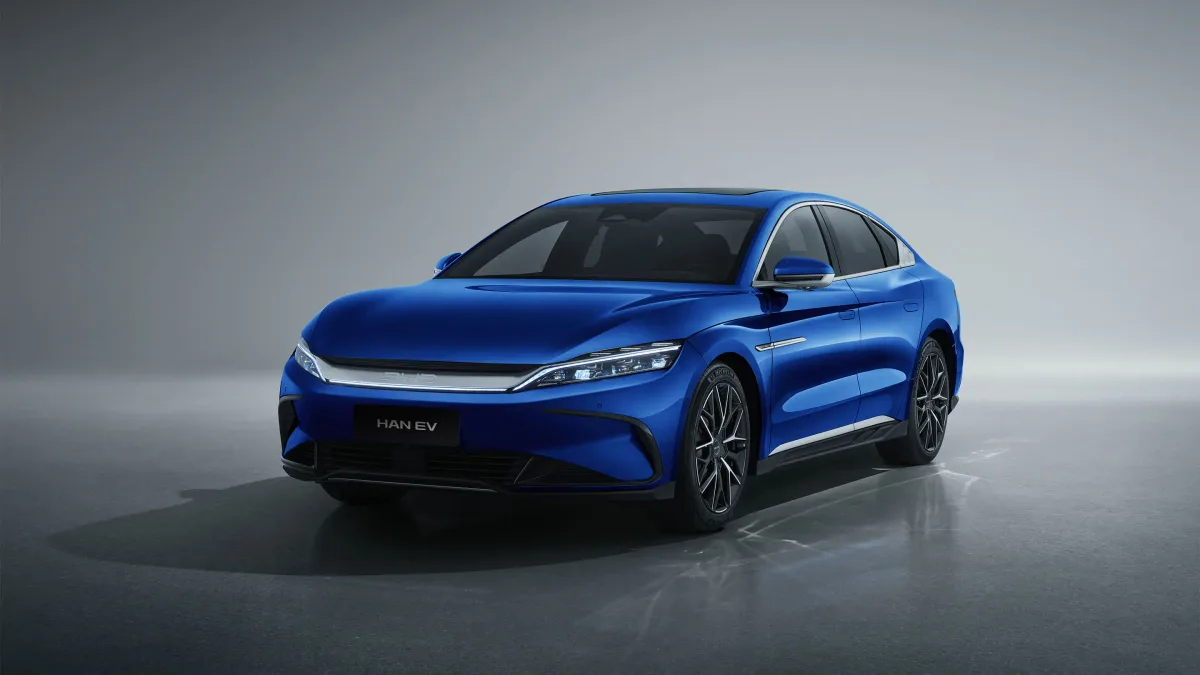 Autonomia de 1.008 km: Carro elétrico de luxo Da Han EV BYD carrega em apenas 9 minutos