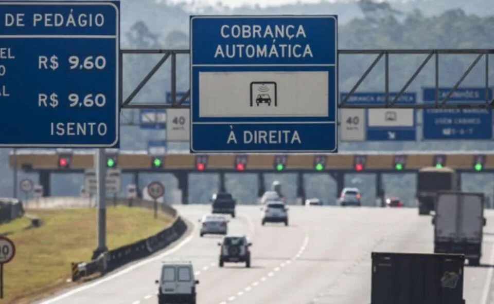Pedágio fica mais caro no Paraná: veja quais praças são afetadas pela mudança e os novos valores