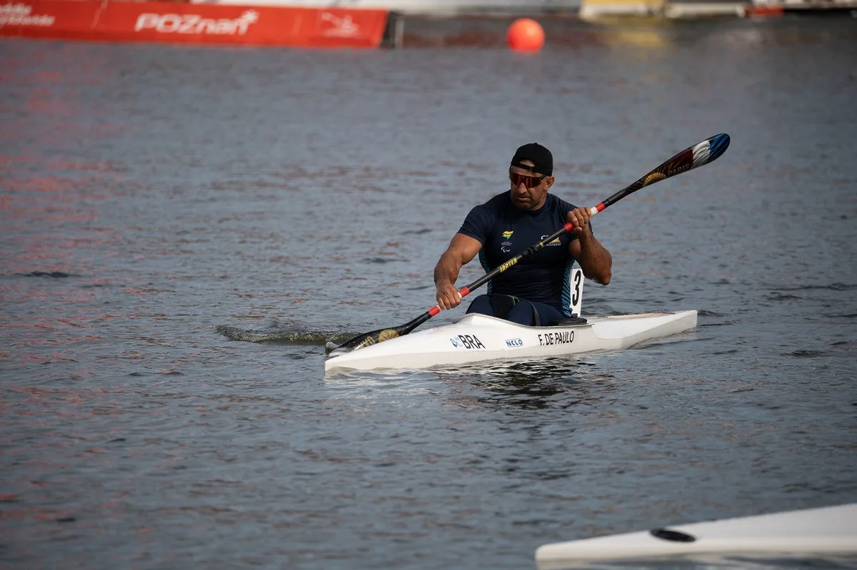 Mundial de Paracanoagem: com dobradinha, Brasil conquista seis medalhas na Polônia