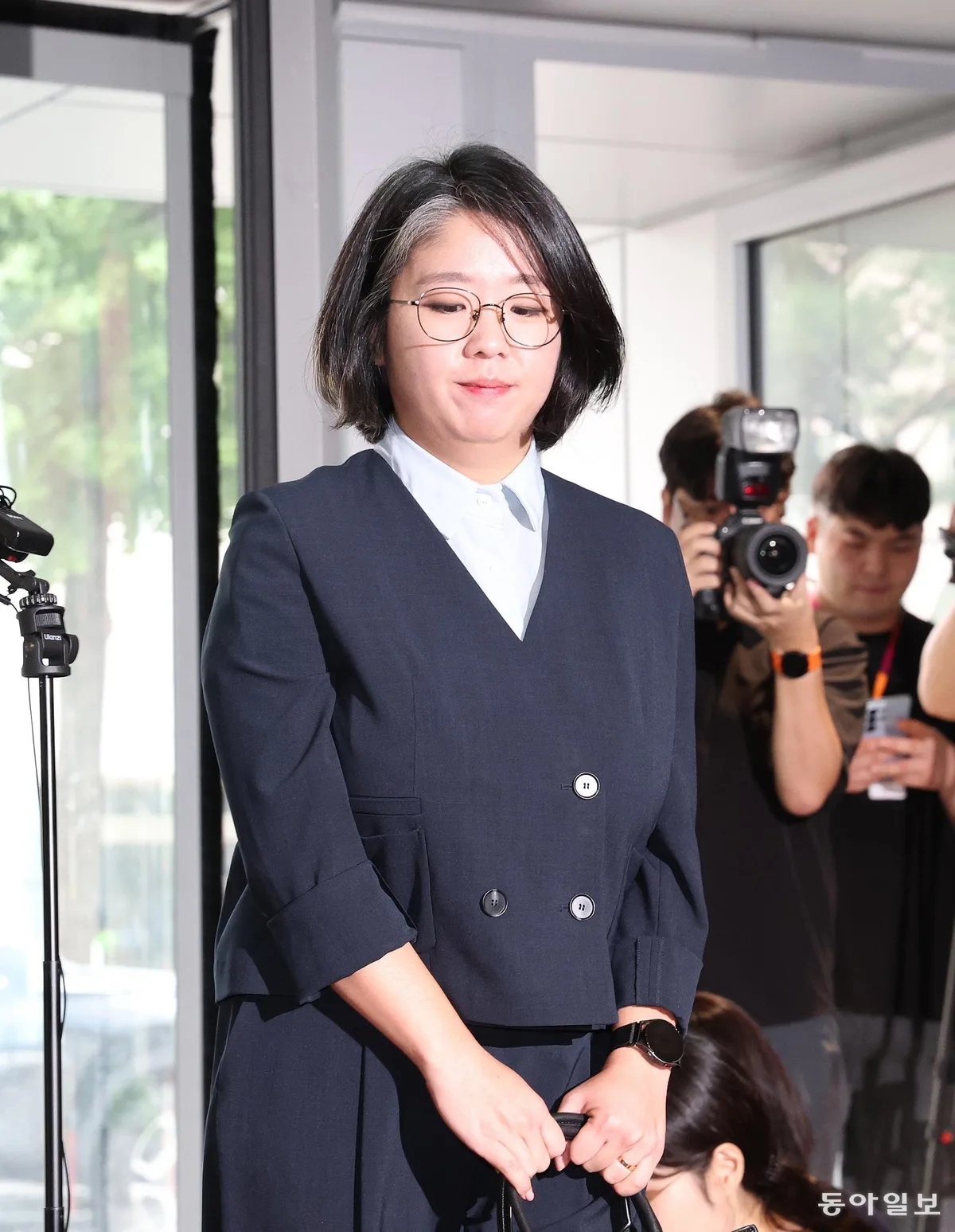 용혜인 장관 후보자의 첫 출근길…“청문회 잘 준비하겠다”[청계천 옆 사진관]