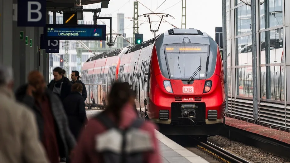 Statt nur DB Navigator: Mit diesen drei Webseiten findest du günstigere und zuverlässigere Bahnverbindungen