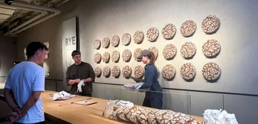 New York City / Martin Auer: Was hinter dem Hype um das 60-Dollar-Roggenbrot steckt