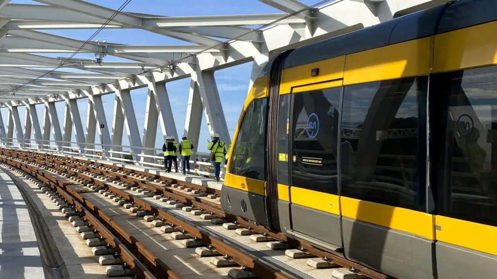 Governo aprova investimento de 420 milhões para extensões do Metro do Porto a Gondomar e Trofa