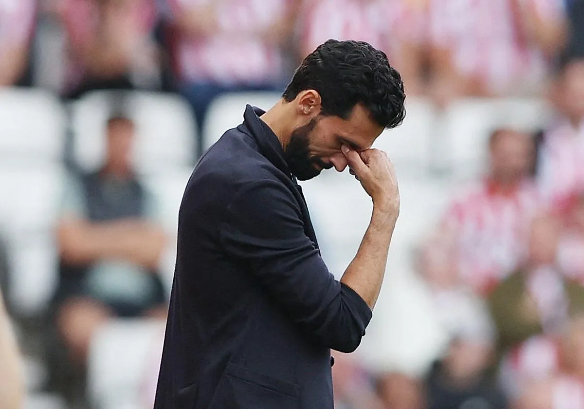 Amargo inicio para Arbeloa en el Fulham: «Ni siquiera luchamos, merecimos perder»