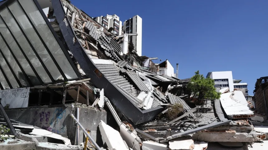 Cifra de fallecidos por el terremoto en Colombia aumentó a 329, mientras 247 personas continúan desaparecidas