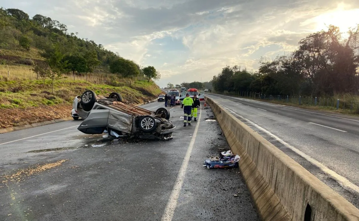 Fisioterapeuta de 28 anos morre ejetada de carro em capotamento na BR3-369; PRF suspeita de cinto burlado
