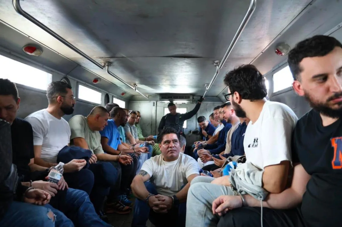 Los 103 capos negociadores de Petro fueron trasladados de la cárcel de Itagüí por orden de Abelardo de la Espriella: estos son los penales a los que irán