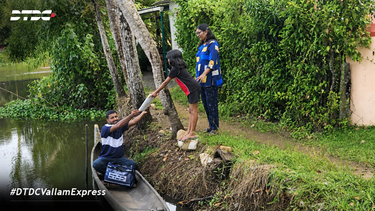 Now, last-mile courier delivery for Keralam’s water-bound communities