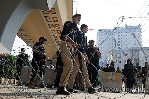 파키스탄, 야당 거점 지역에 비상사태 선포…주총리 등 체포