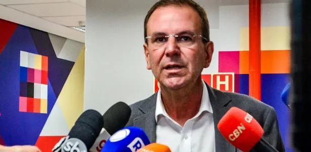 RealTime Big Data: Paes mantém liderança na disputa pelo governo do RJ
