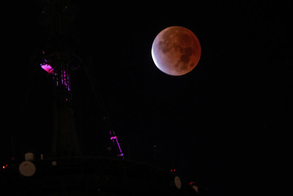 Eclipse lunar começará na noite desta quinta e poderá ser visto em todo o Brasil; veja horários